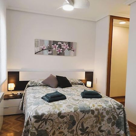 Apartamentos Turisticos Seviro Madrid Ngoại thất bức ảnh