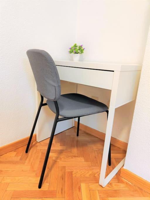 Apartamentos Turisticos Seviro Madrid Ngoại thất bức ảnh