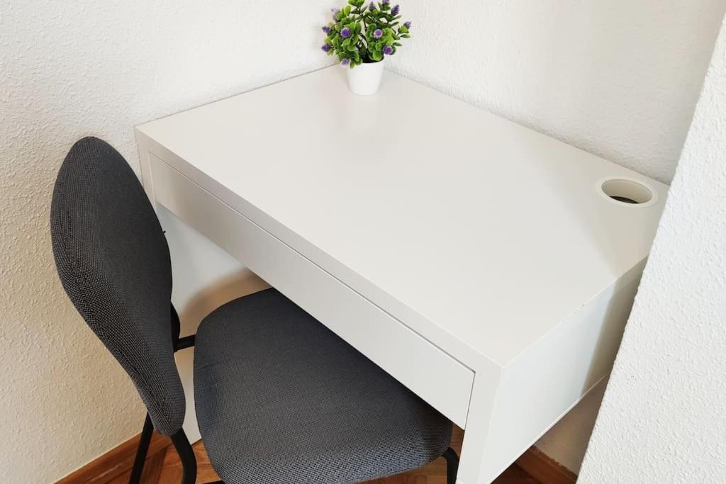 Apartamentos Turisticos Seviro Madrid Ngoại thất bức ảnh