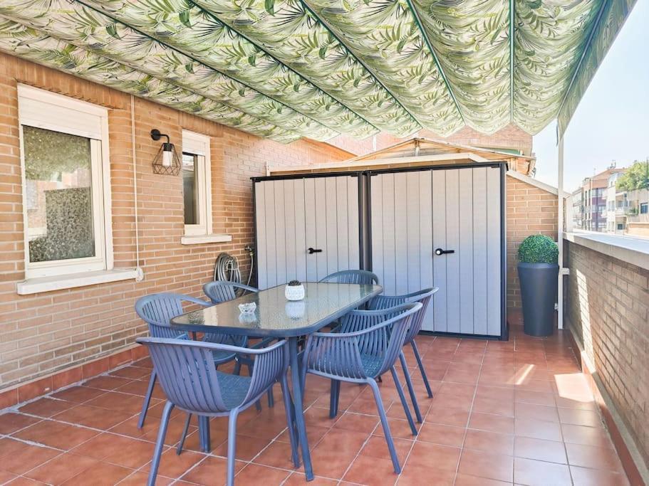 Apartamentos Turisticos Seviro Madrid Ngoại thất bức ảnh